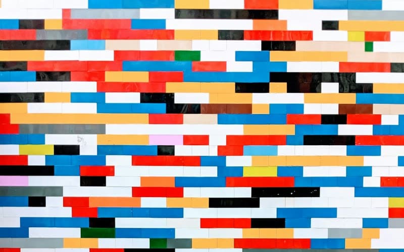 Come LEGO è passata dal rischio di fallire a diventare uno dei brand più amati al mondo